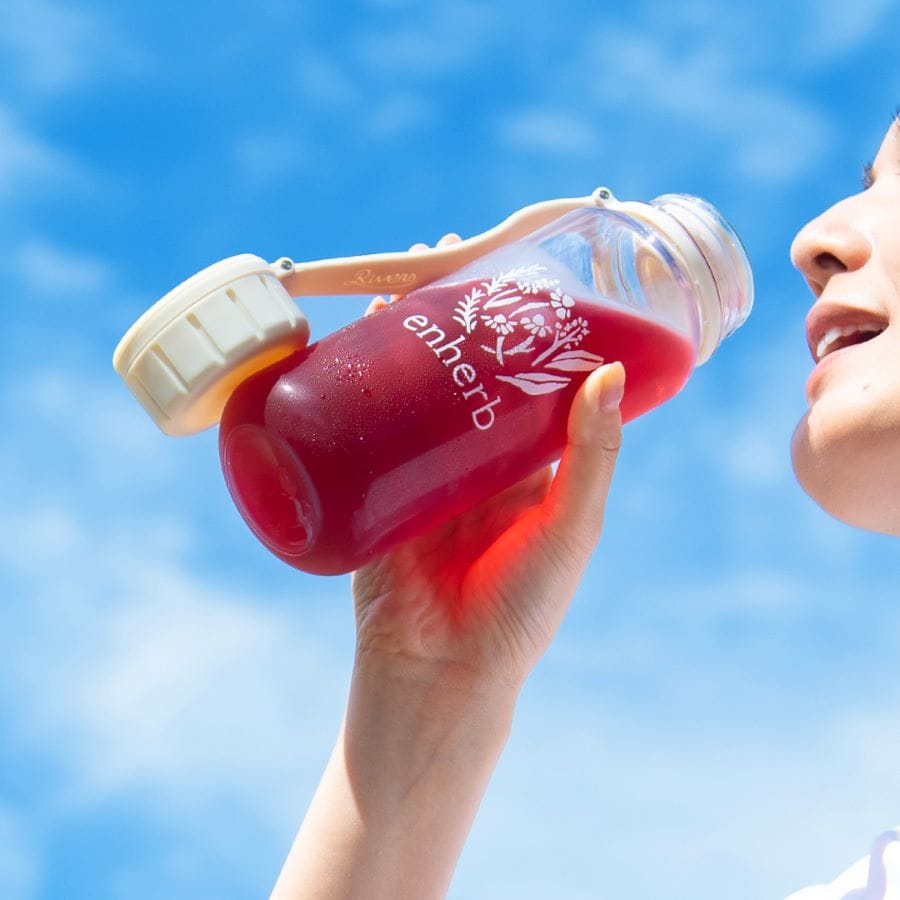 【スタッフのアイデア帖】夏のハーブティーはアイスで楽しもう！ ～取り入れ方編 ～