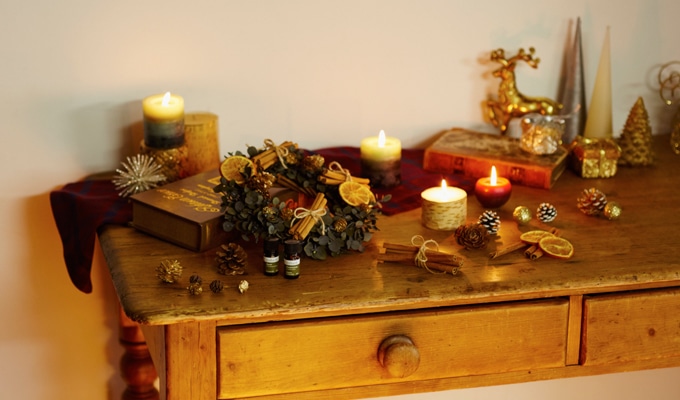 クリスマスを飾る、聖なる香りって？
