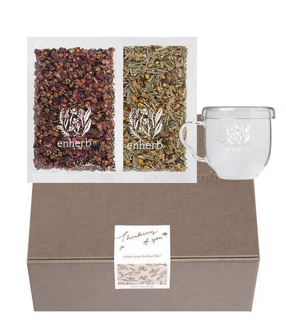 便利な茶器を合わせたきちんと感のあるギフトセット例